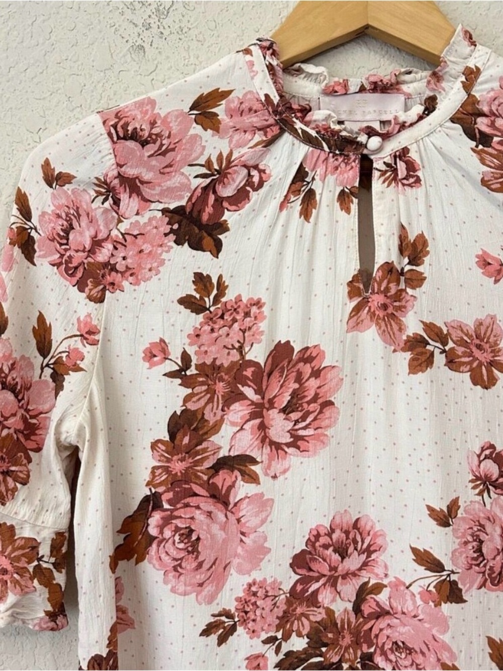 Rachel Parcell Keyhole Flounce Cream, Pink and Brown Floral Blouse -Sz XS
